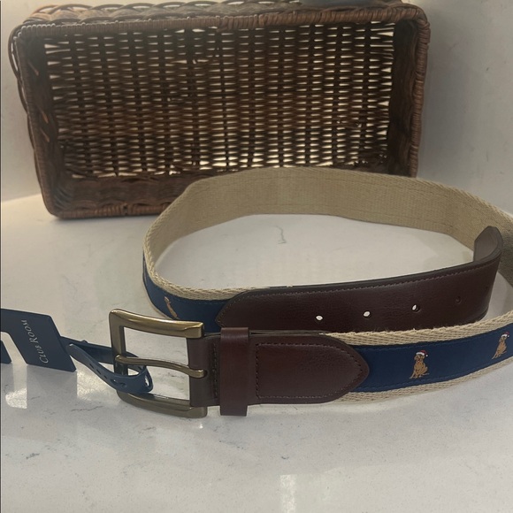 Club Room Men's Blue and Brown Belt with bog with Santa hat size 34-36 - Picture 4 of 9